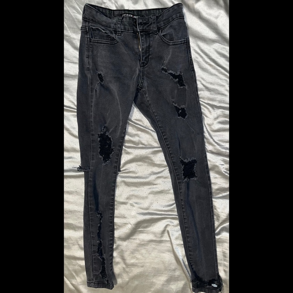 Fashion Nova Charcoal Distressed Skinny Jeans